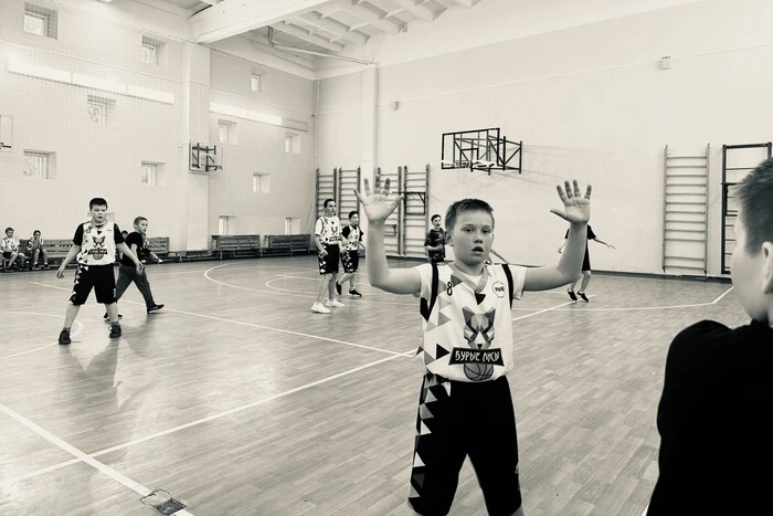 In Russia, a teenager stabbed a 10-year-old basketball team captain