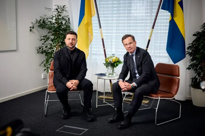 Зеленський та прем'єр Швеції уклали угоду на 150 винищувачів Gripen