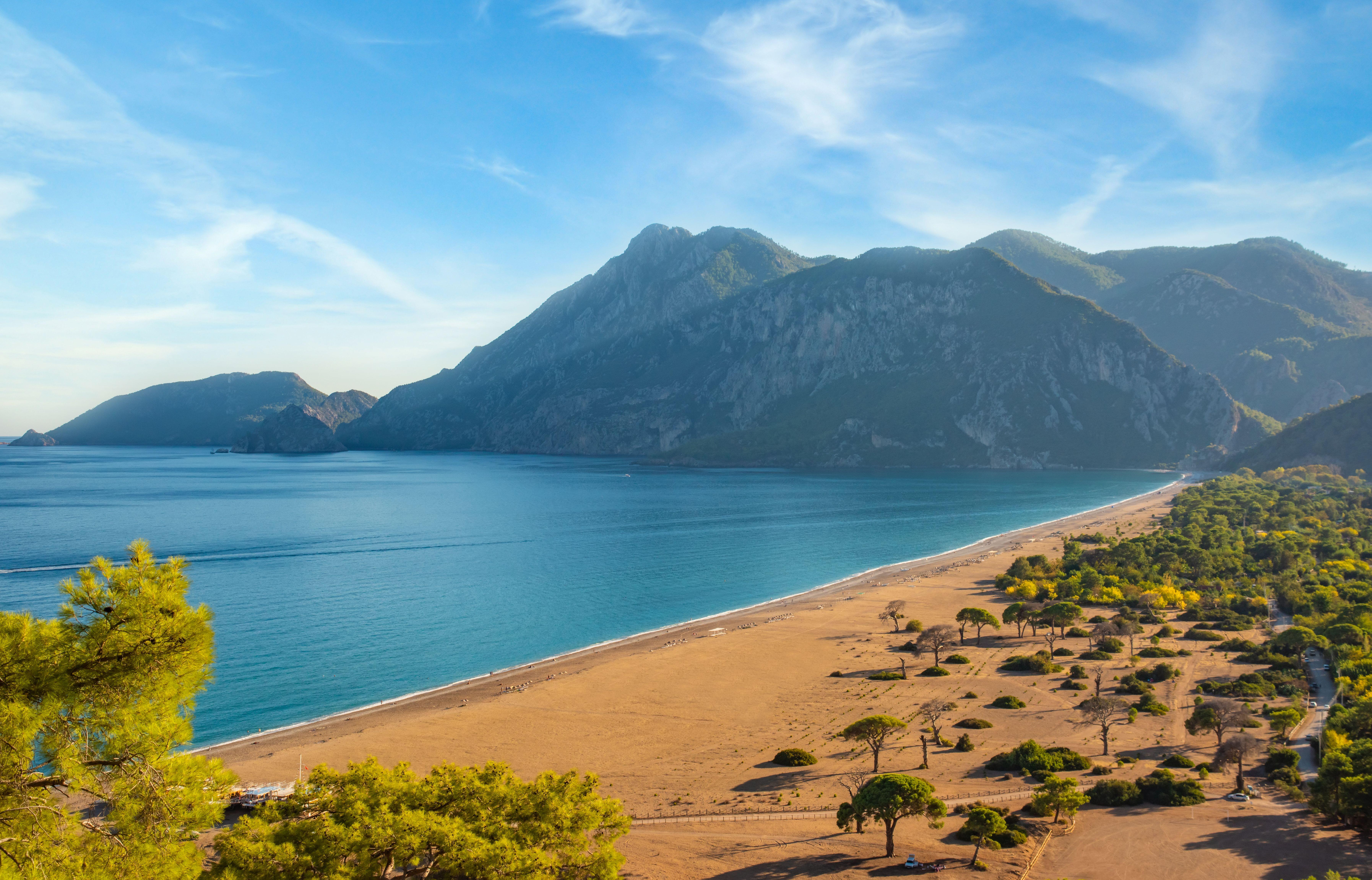 Новая авиакомпания запускает рейсы из Британии в Турцию: что известно