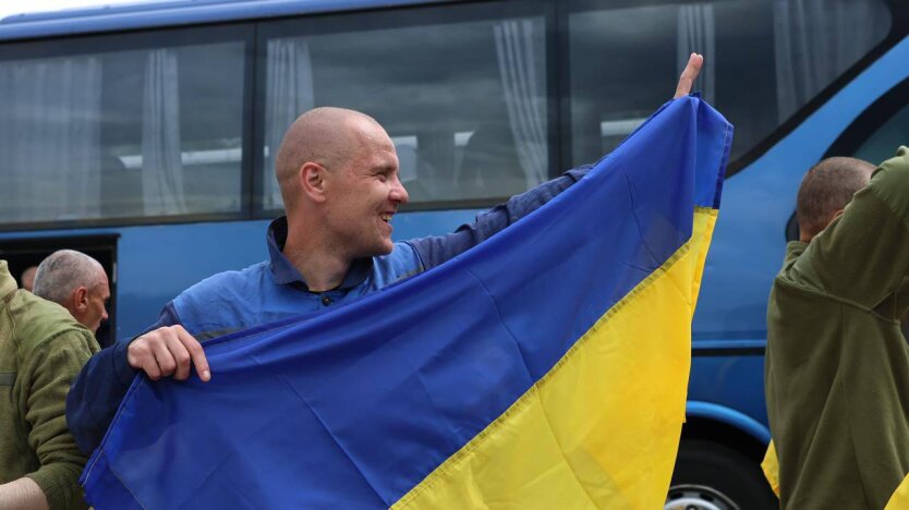 Украина вернула из России еще 307 защитников: обмен 1000 на 1000 продолжится