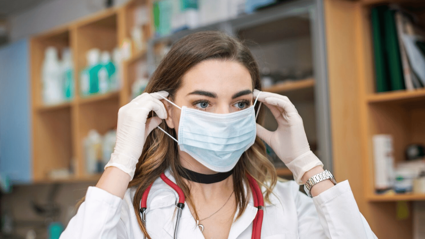 В Україні зафіксували нові субваріанти COVID-19: як захиститися від Nimbus та Stratus