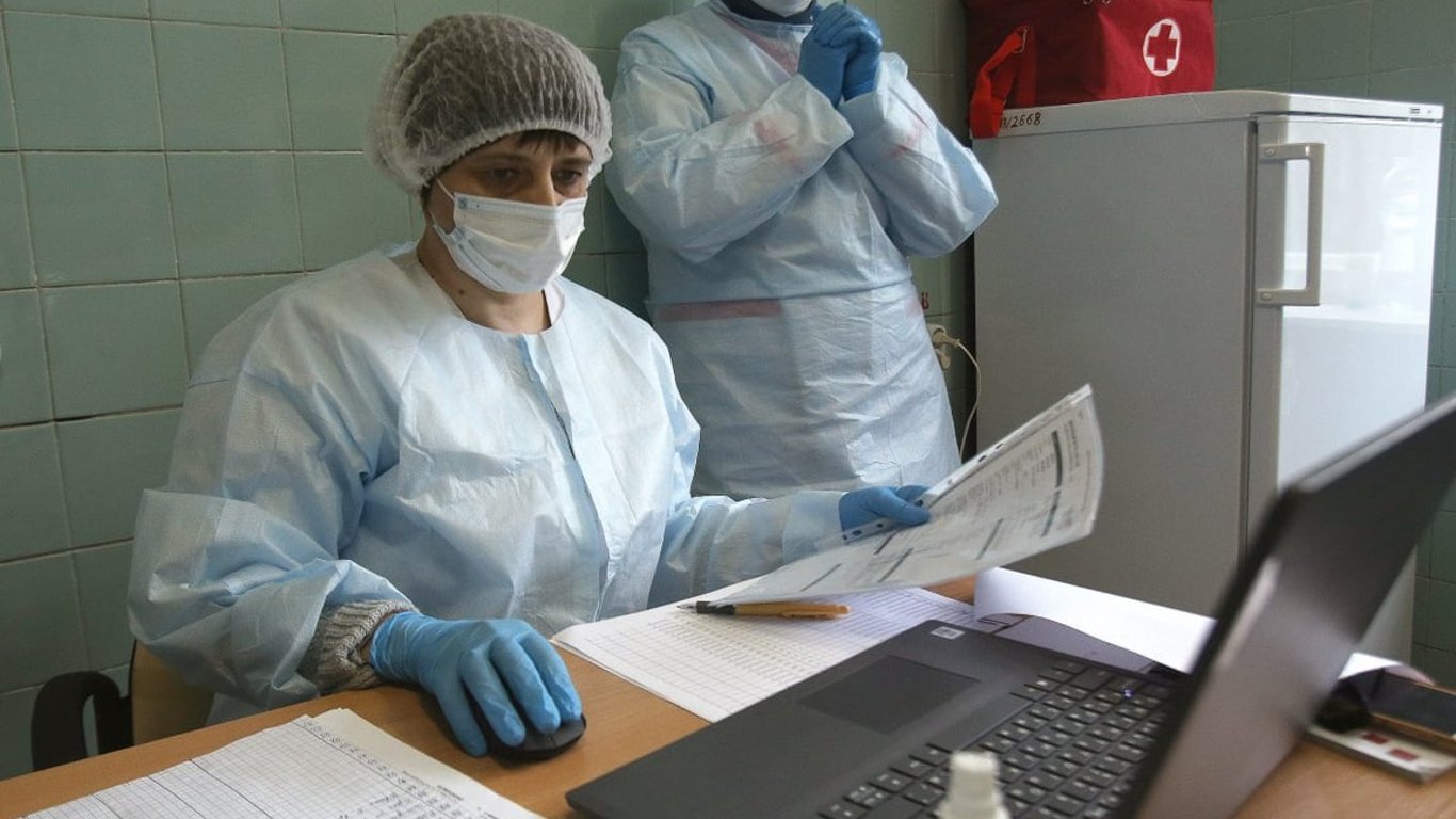 Новый штамм коронавируса Stratus стремительно распространяется Киевом: что известно о опасности