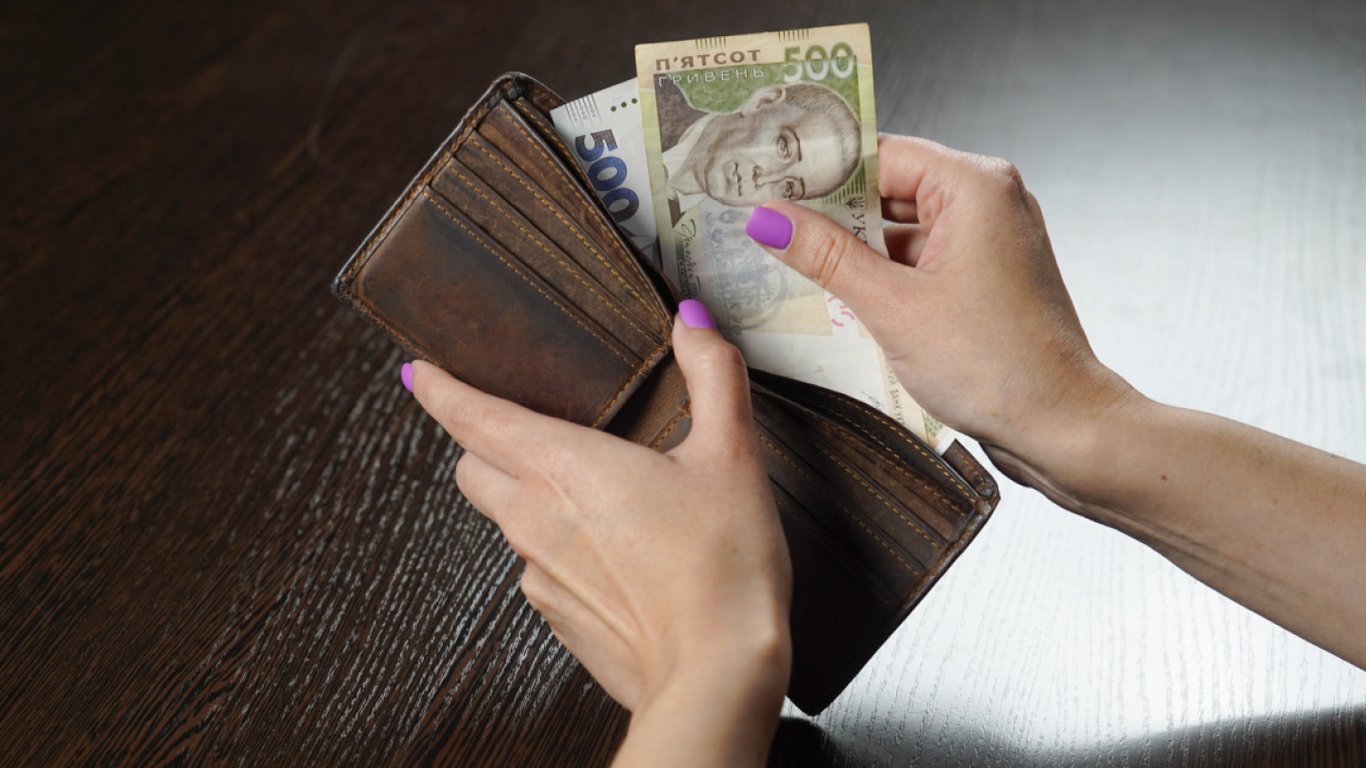 UNHCR has started registration for financial assistance: who can receive 10,800 UAH