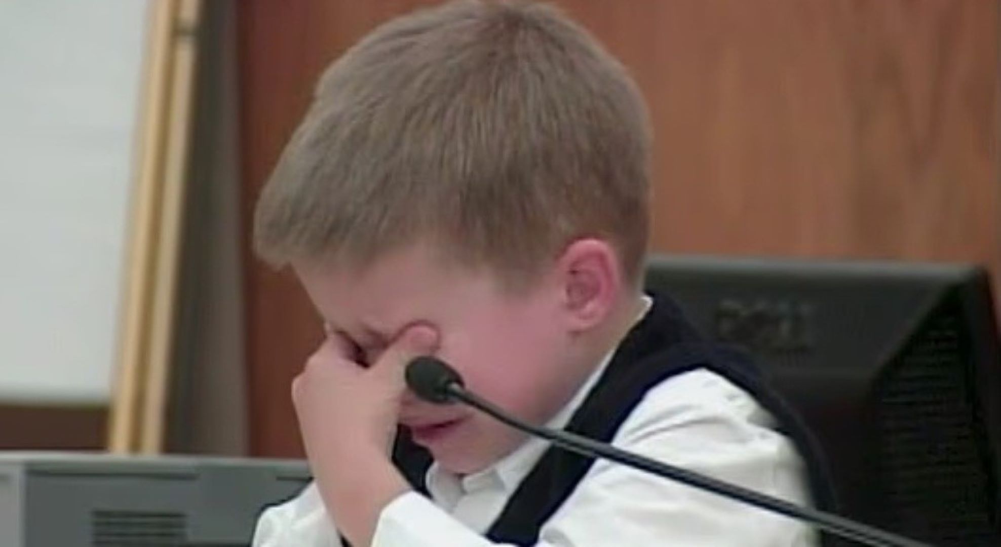 Матері вбивці доньки можуть скасувати вирок: свідчення сина під загрозою