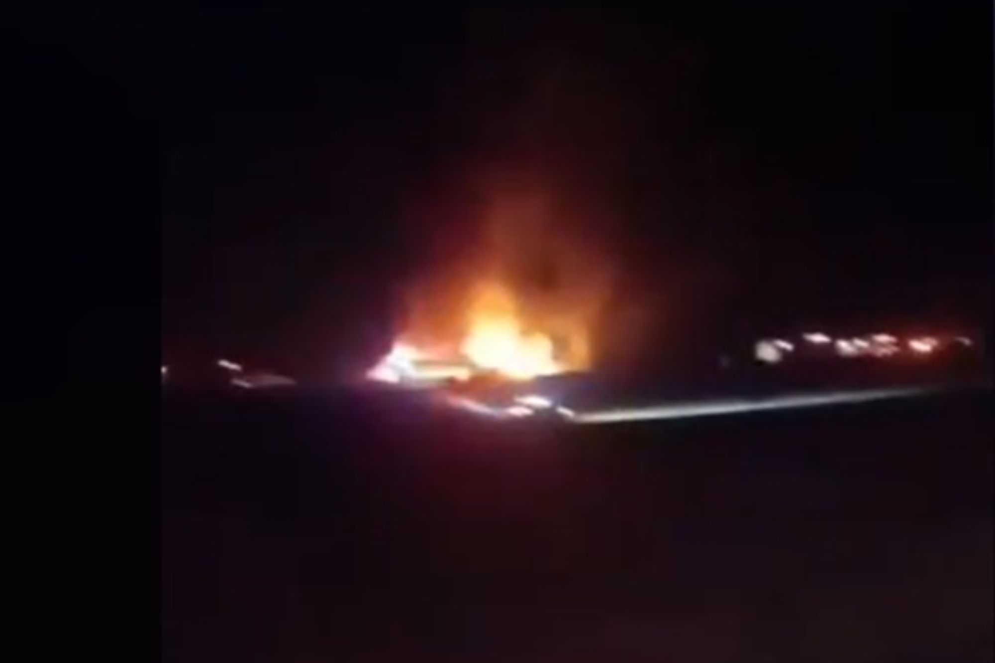 Жахлива аварія в Саудівській Аравії: автобус з паломниками зіткнувся з бензовозом