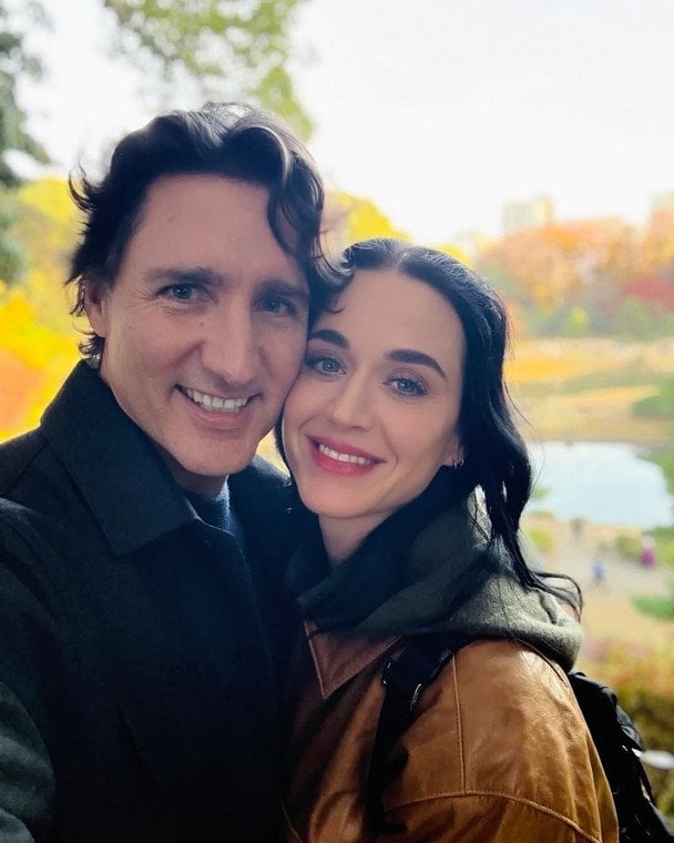 Katy Perry and Justin Trudeau Showcase Their First Vacation Together with the Singer's Daughter