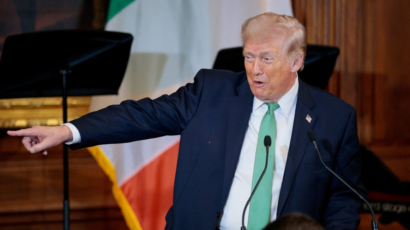 Трамп критикує НАТО через Україну
