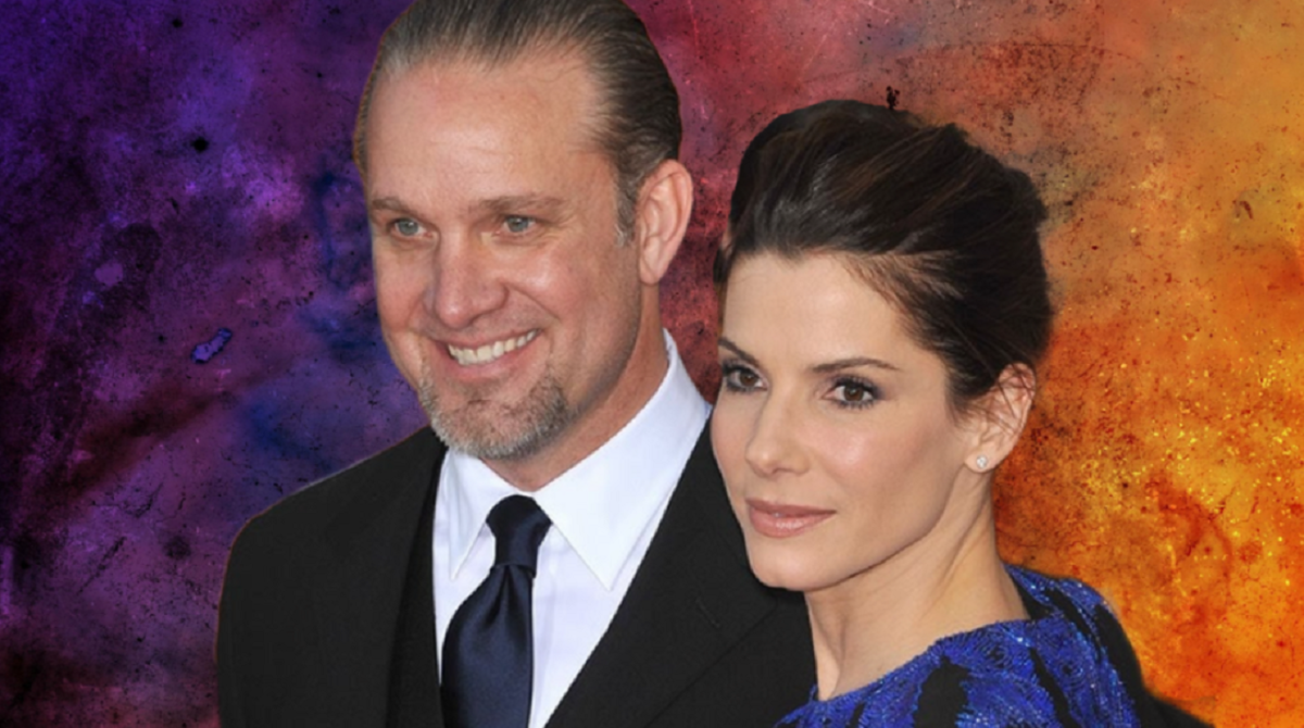 Sandra Bullock and Jesse James divorced 