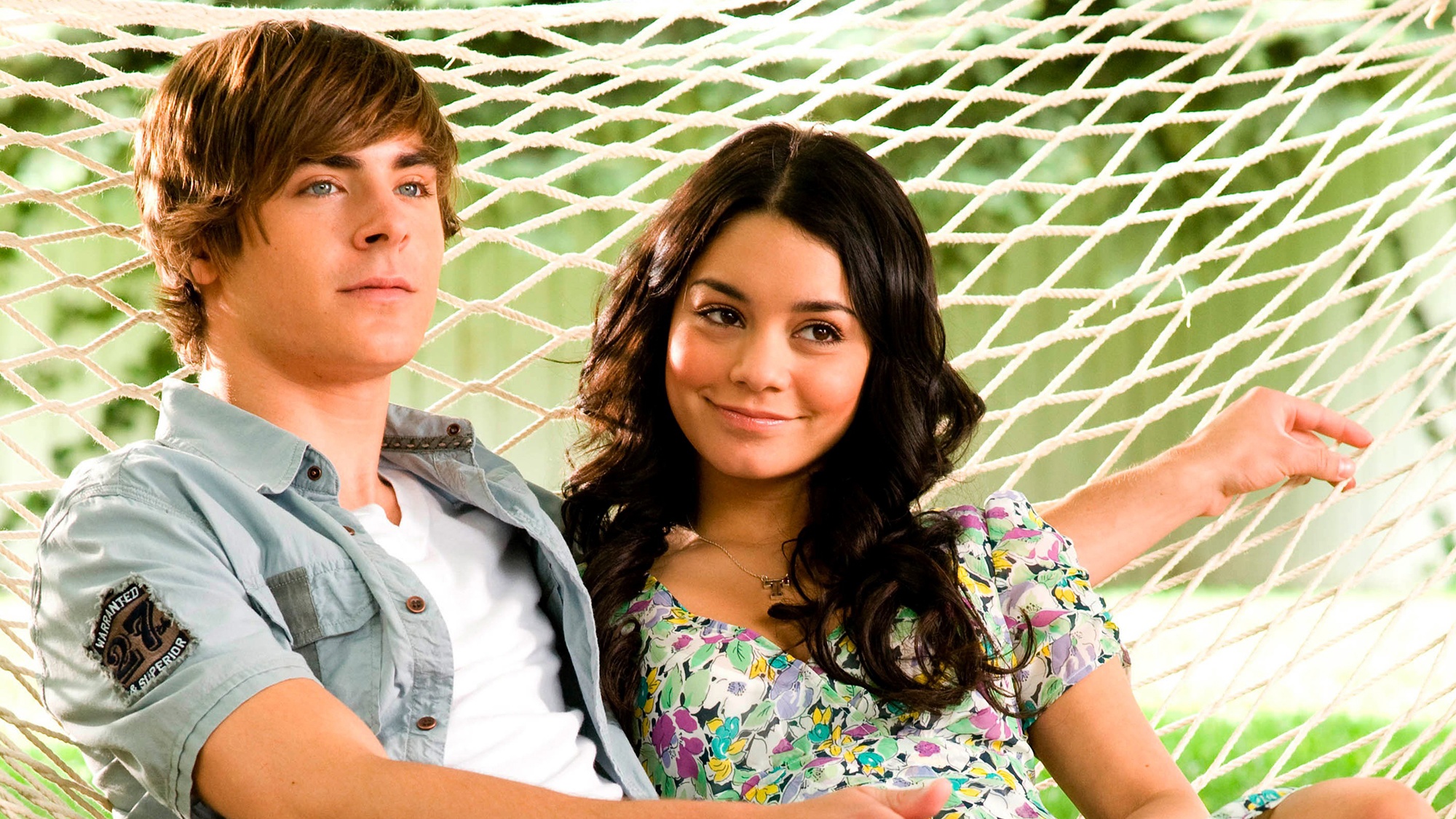 Vanessa Hudgens and Zac Efron divorce 