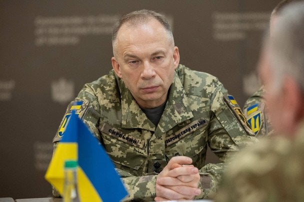 Сирський на передовій фронту