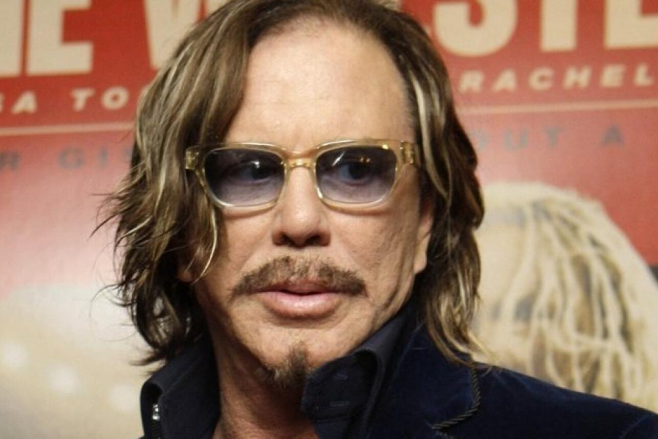 What happened to Mickey Rourke 