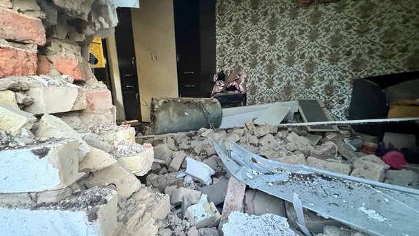 Неразорвавшаяся ракета в спальне