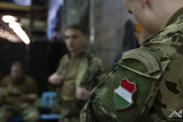 Військові охороняють енергооб'єкт в Угорщині