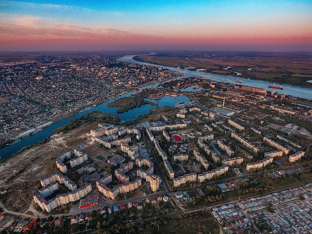 Російський штурм Корабела в Херсоні
