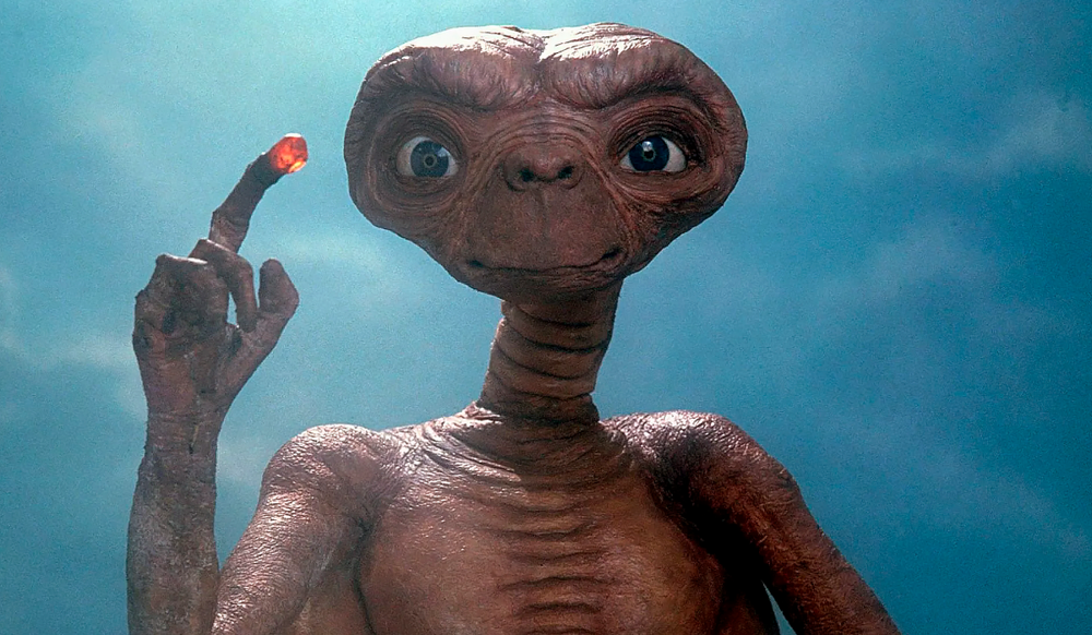 top movies about aliens