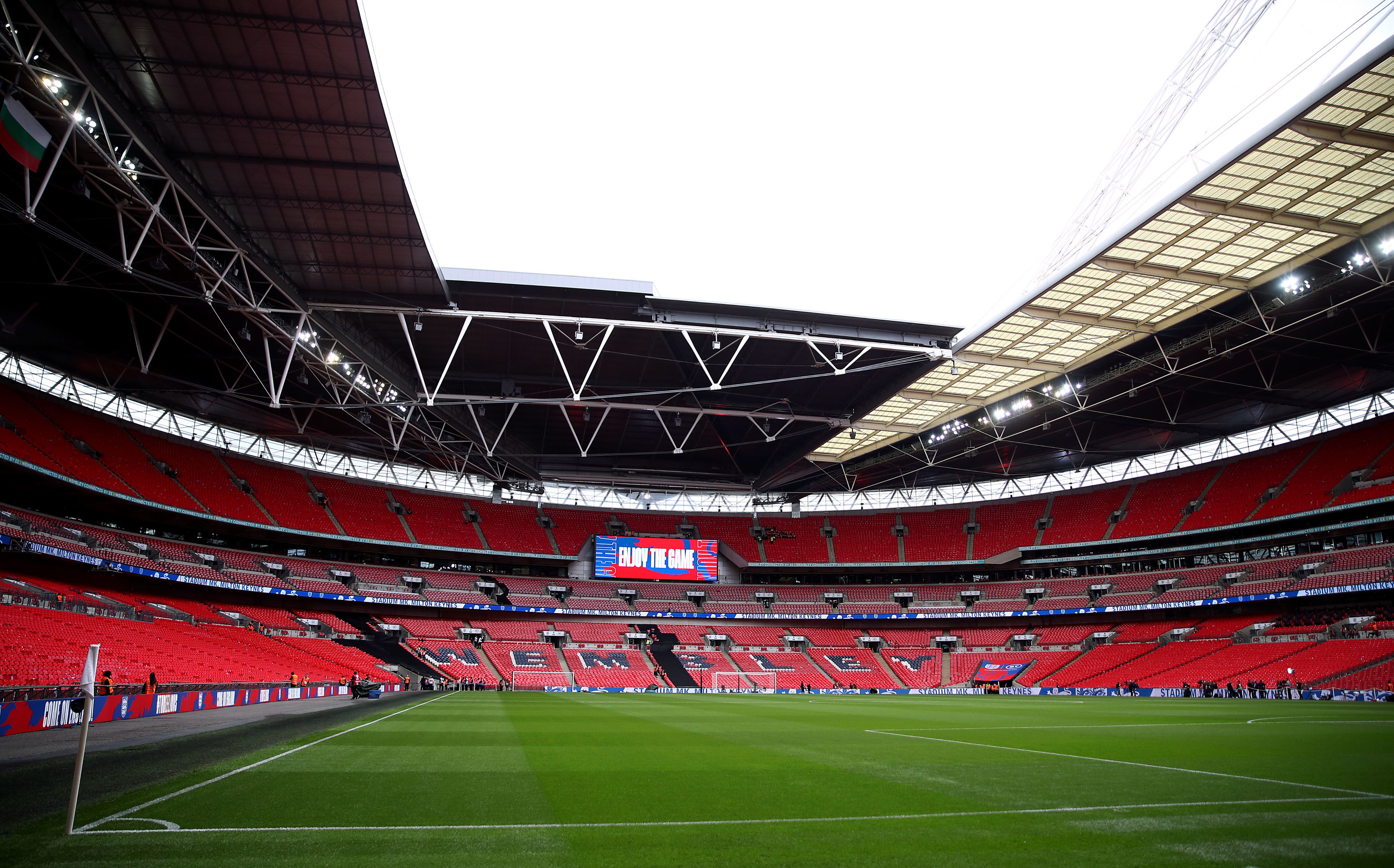 Wembley встановлює рекорд: майже 10 000 стоячих місць для вболівальників