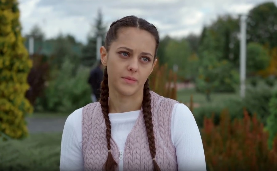 з вовками жити серіал актори 