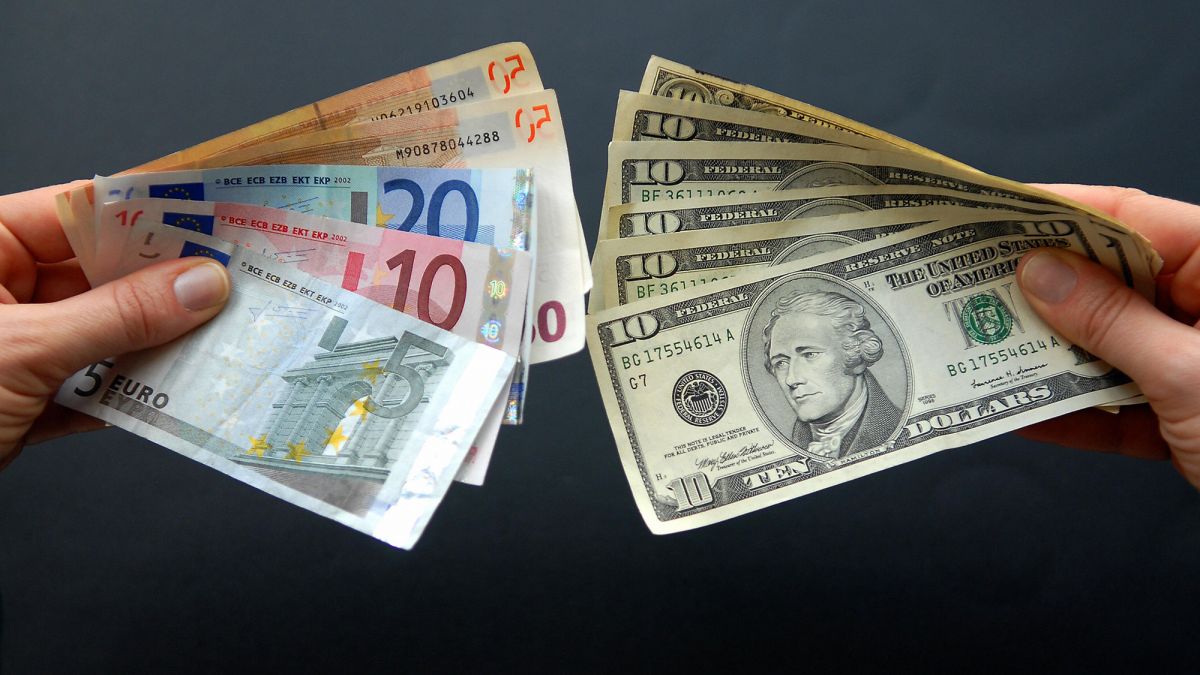 what currency is better to keep money in