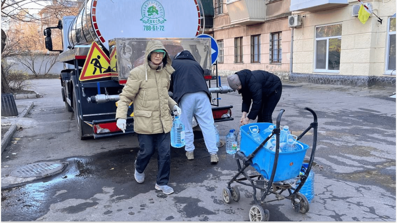 Где в Одессе можно будет получить воду из автоцистерн 3 марта
