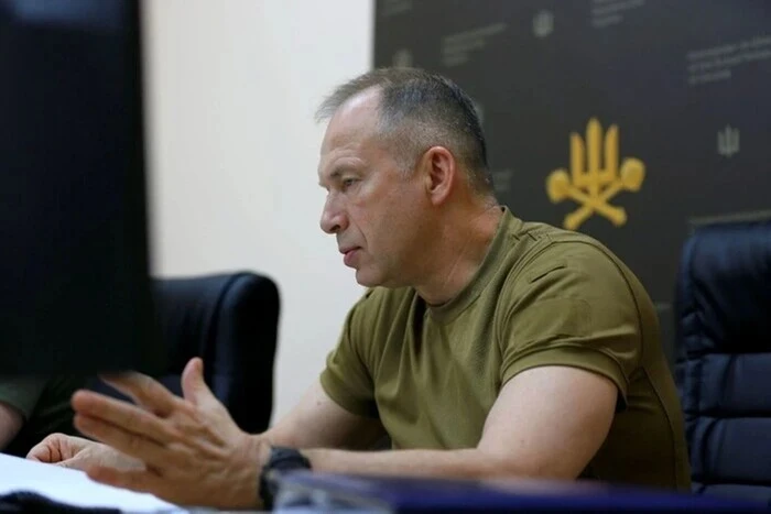 Украинские дроны поразили 85 целей в тылу России: генерал Сирский раскрыл детали