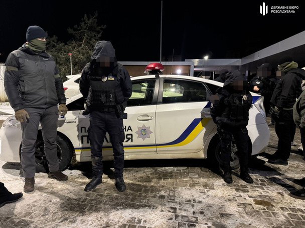 Поліцейські затримані за хабарі