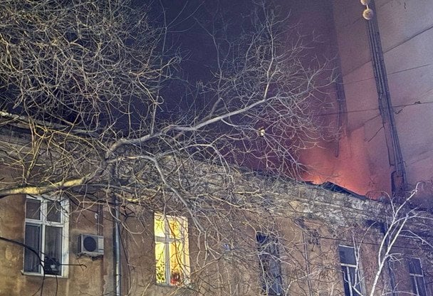 Последствия удара дрона по дому