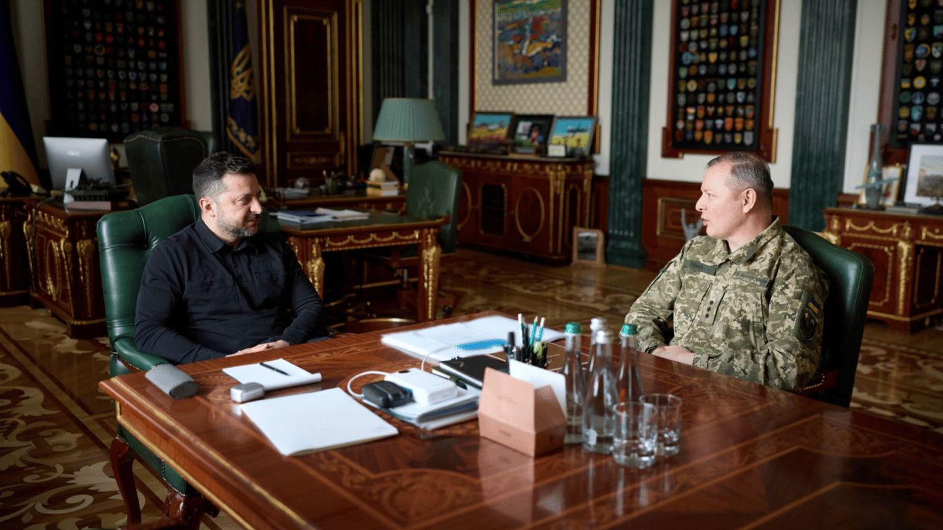 Зеленський з командиром полку безпілотників