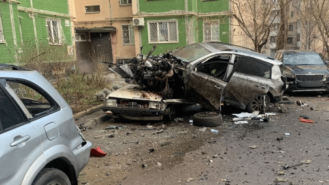 В Одессе прогремел взрыв в машине: пострадавший 56-летний мужчина доставлен в больницу