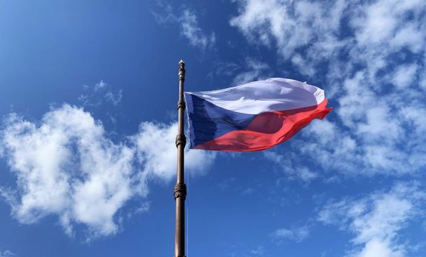 Чеські політики об'єднуються для відставки спікера через проросійський виступ