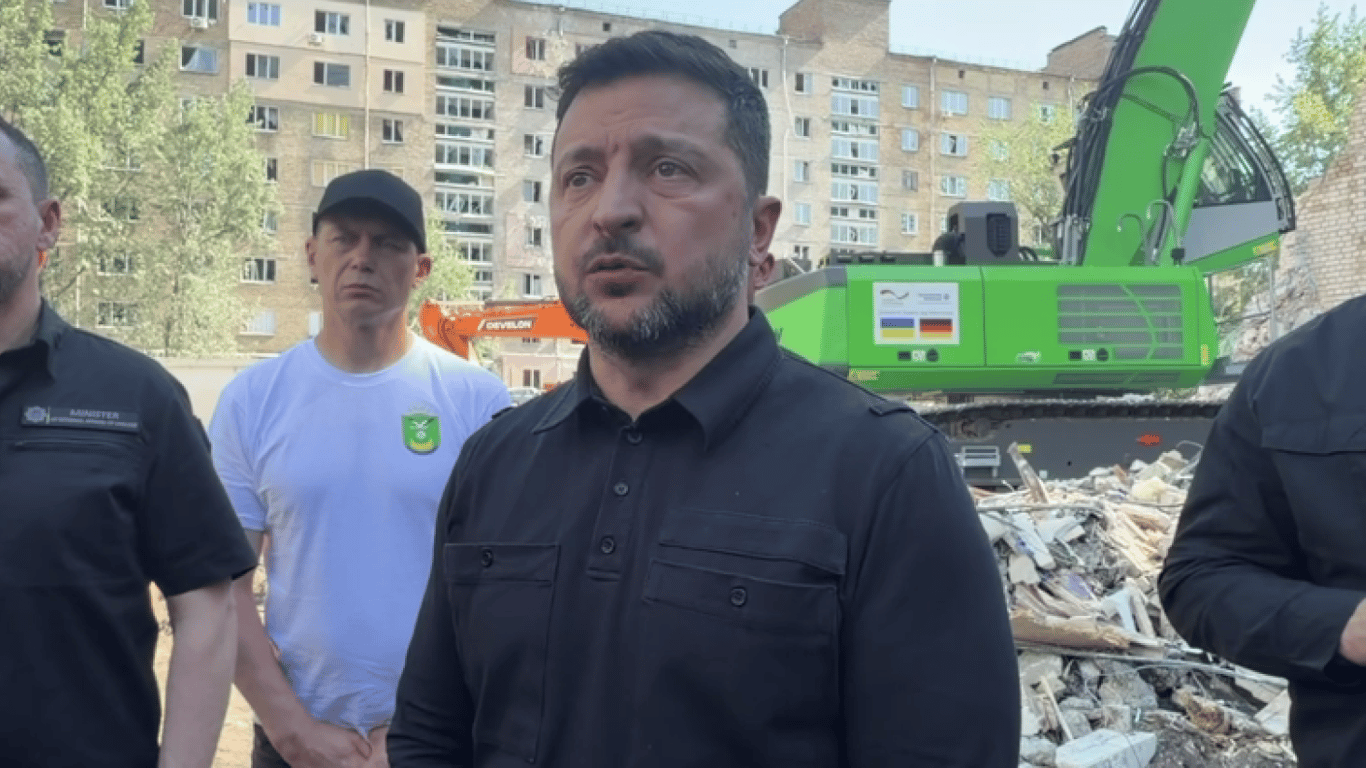 Kijów potrzebuje więcej systemów obrony: Zełenski mówi o gotowości do odwetu na Rosję
