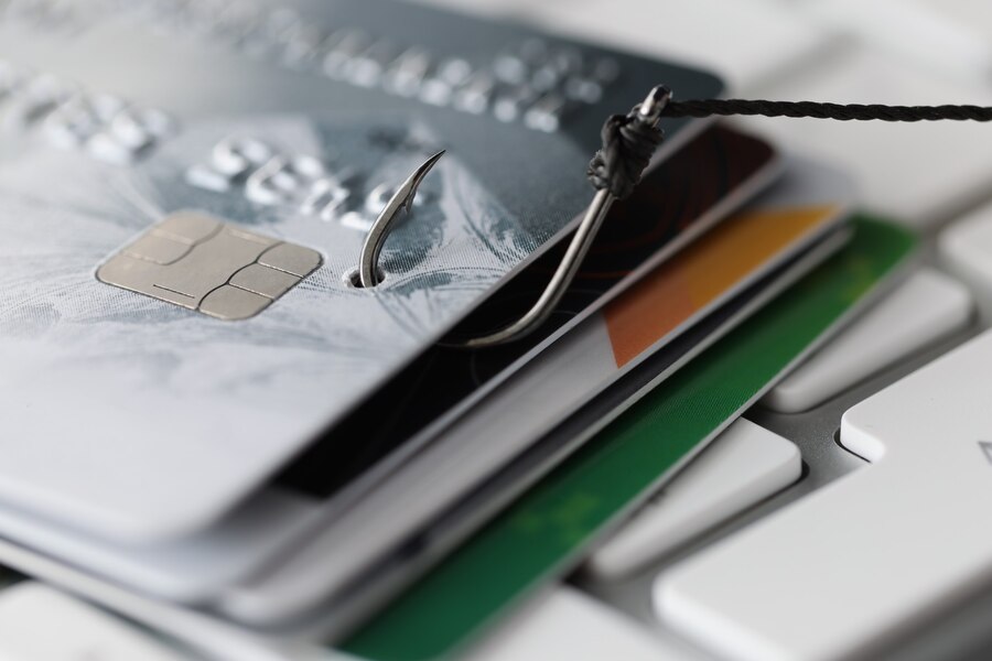 how to close a credit card quickly