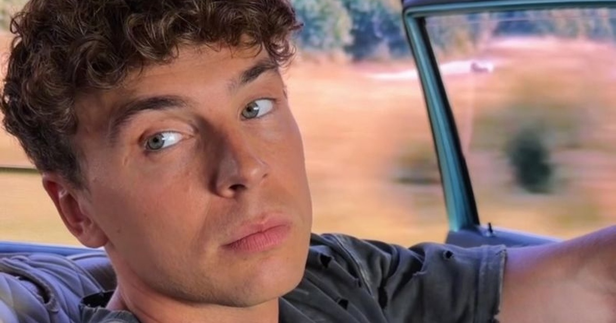 Ukrainian Actor and Blogger Bushe Receives IV Therapy: Details of His Hospital Stay