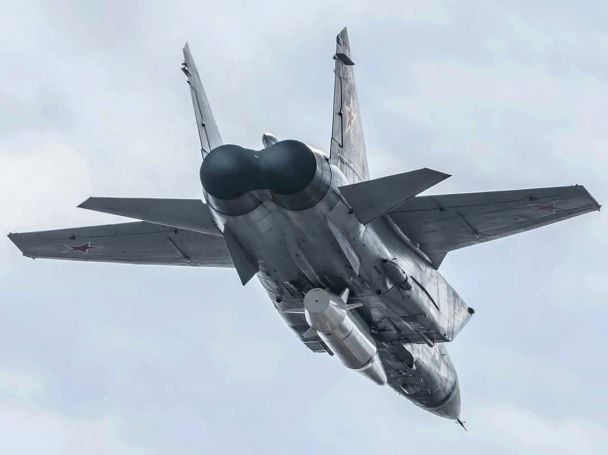 СБУ оголосила підозру командиру полку РФ, який наказував бити Кинджалами по енергетиці