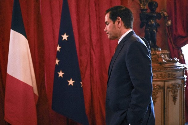 Status Donbasu kluczowym punktem spornym w rozmowach pokojowych