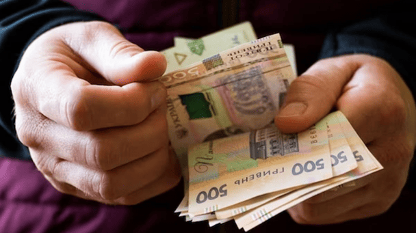 Уряд України пропонує бальну пенсійну систему: як це змінить виплати