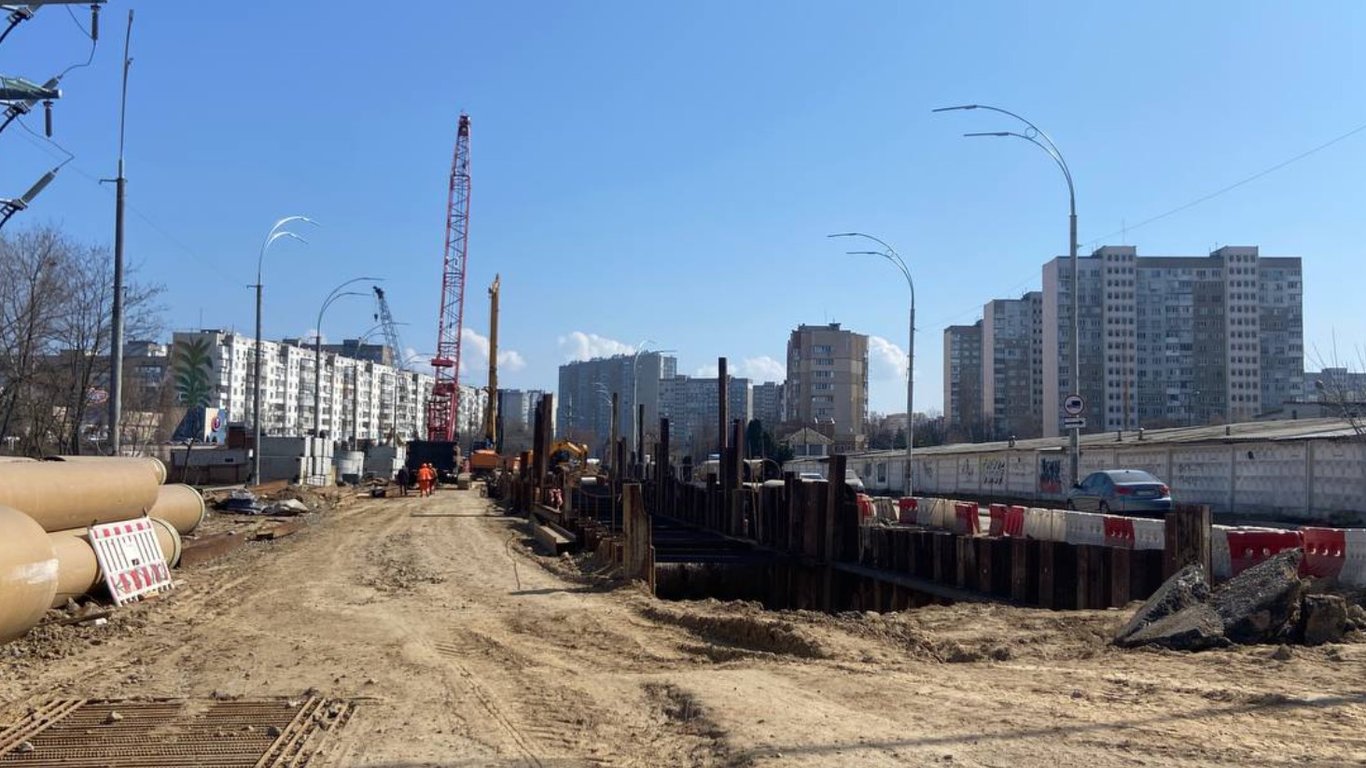 Будівництво метро на Виноградарі