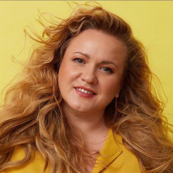 Ukrainian Actress Olesia Zhurakivska Leaves Her Own Apartment for a Rental After Nearby Missile Strike