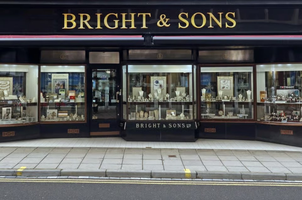 У Scarborough закривається ювелірний магазин Bright & Sons після 165 років роботи