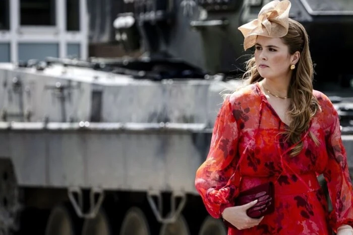 Księżniczka Niderlandów Amalia rozpoczęła służbę wojskową: szczegóły jej szkolenia