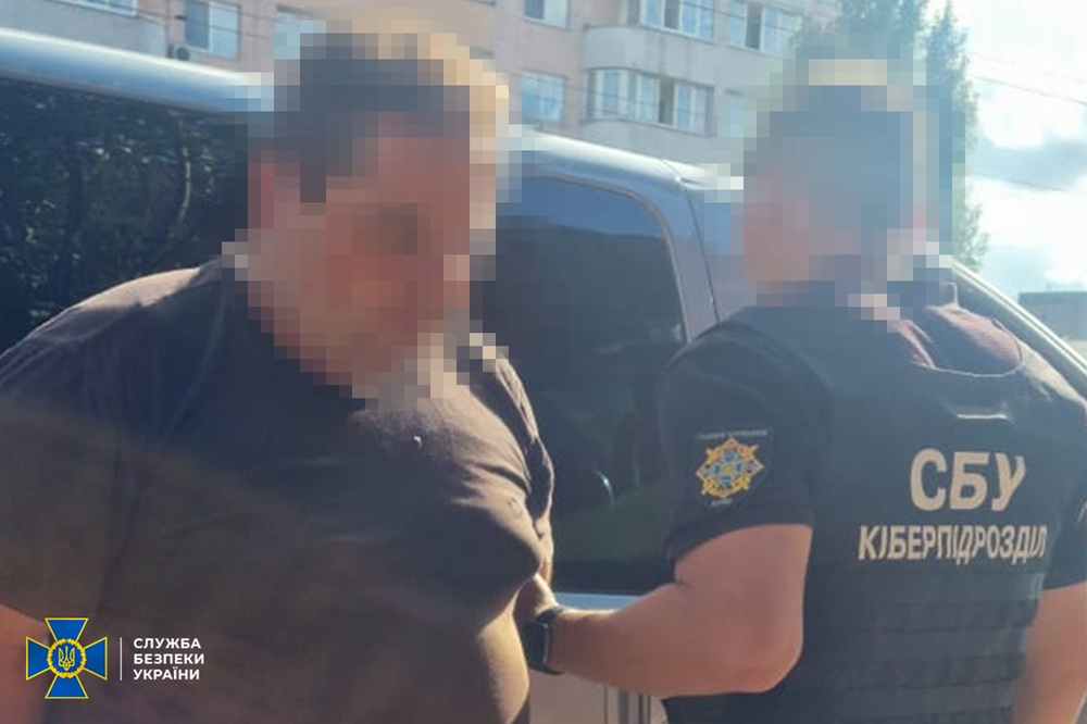 СБУ затримала агентів ГРУ РФ: вони готували удари по Києву та Одесі