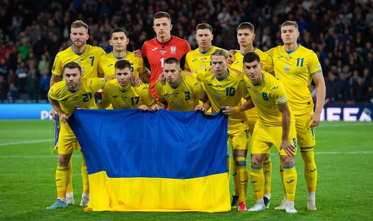 Зарплати українських футболістів у Європі: хто очолює рейтинг у 2025 році