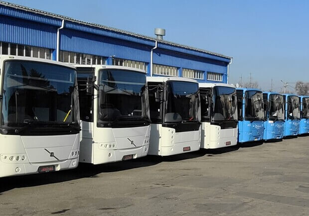 У Дніпрі проїзд у автобусах може подорожчати до 20 гривень: що чекає пасажирів