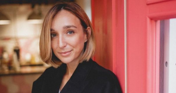 Олена Мандзюк біографія: життя, кар’єра та досягнення відомої українки
