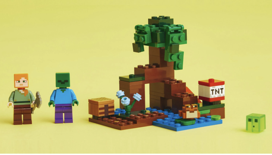 Как собрать кубический мир LEGO Minecraft на столе