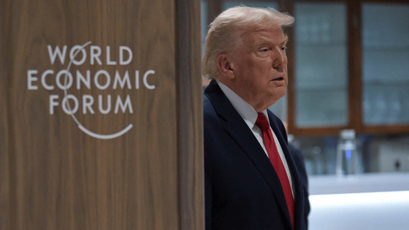 Трамп демонструє нову ракетну зброю