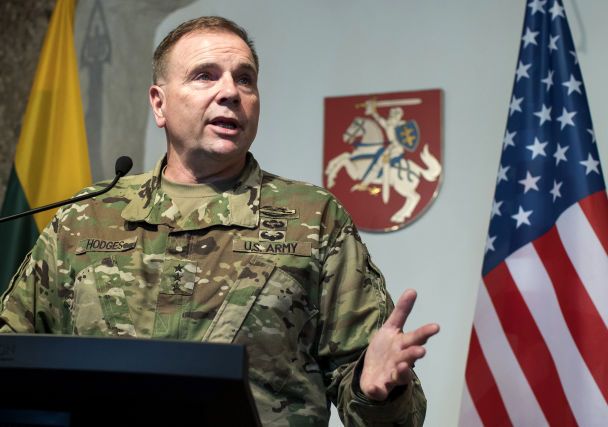 Бен Годжес назвав дві головні проблеми армії України: нестача людей та зброї