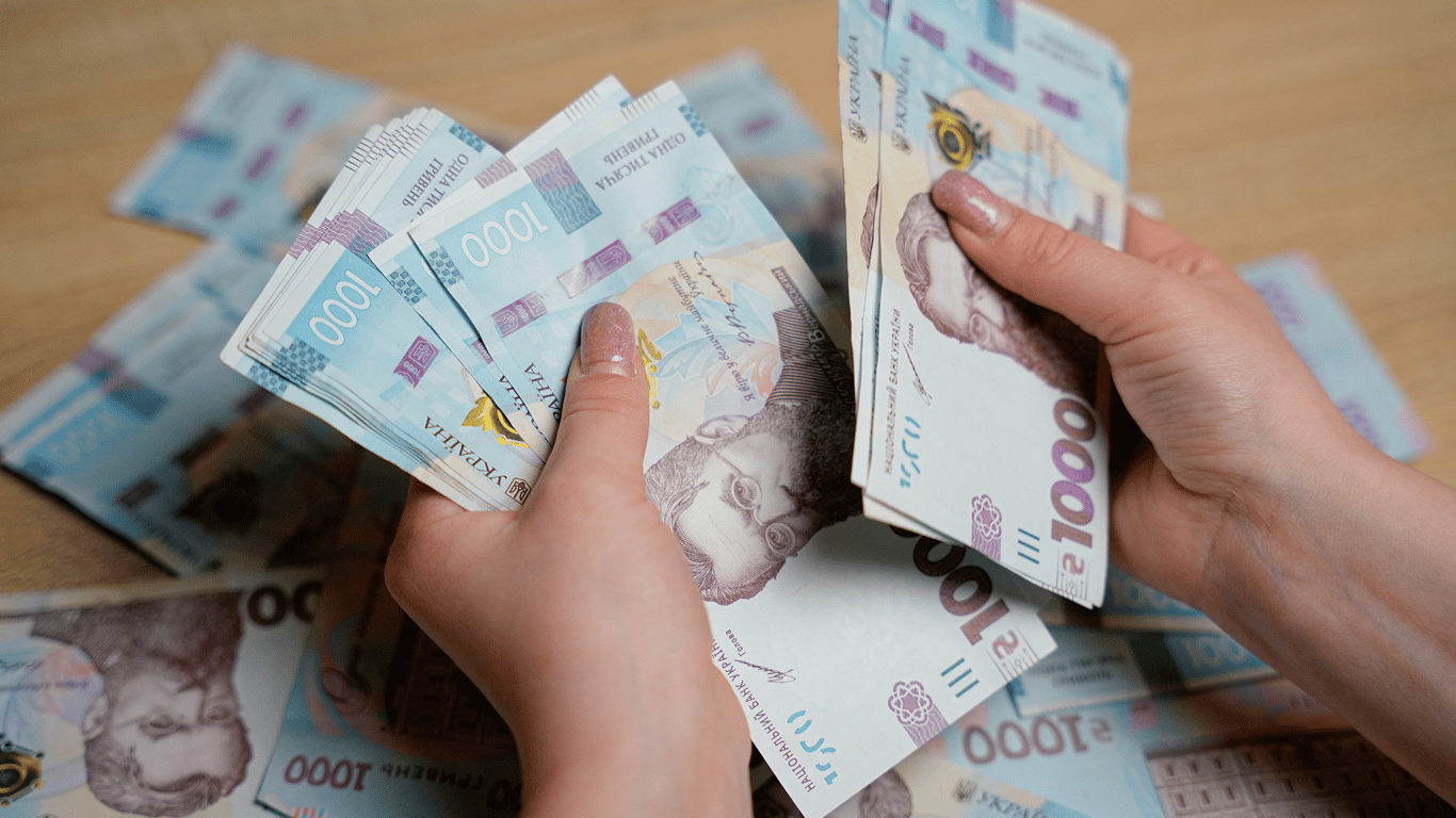 Податок 23% на спадщину українцям за кордоном