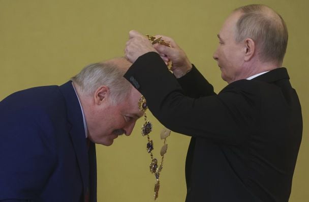 Посланець США Коул зустрівся з Лукашенком: обговорили вплив на Путіна та війну