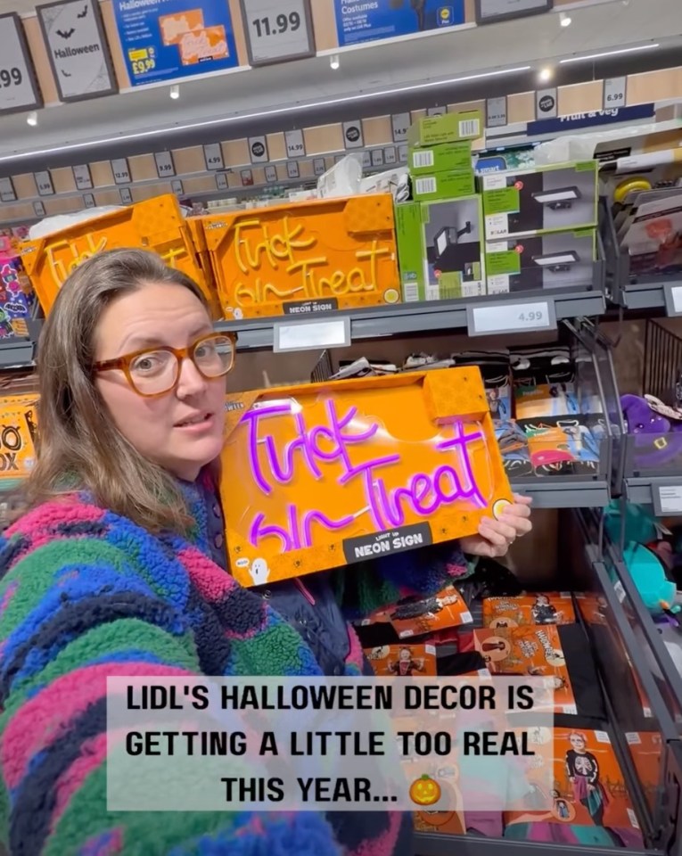Lidl отозвал неудачный хэллоуинский декор: что не так с знаком