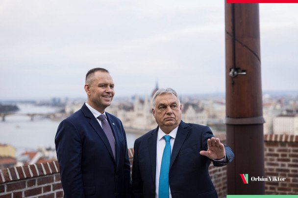 Polish government criticises president